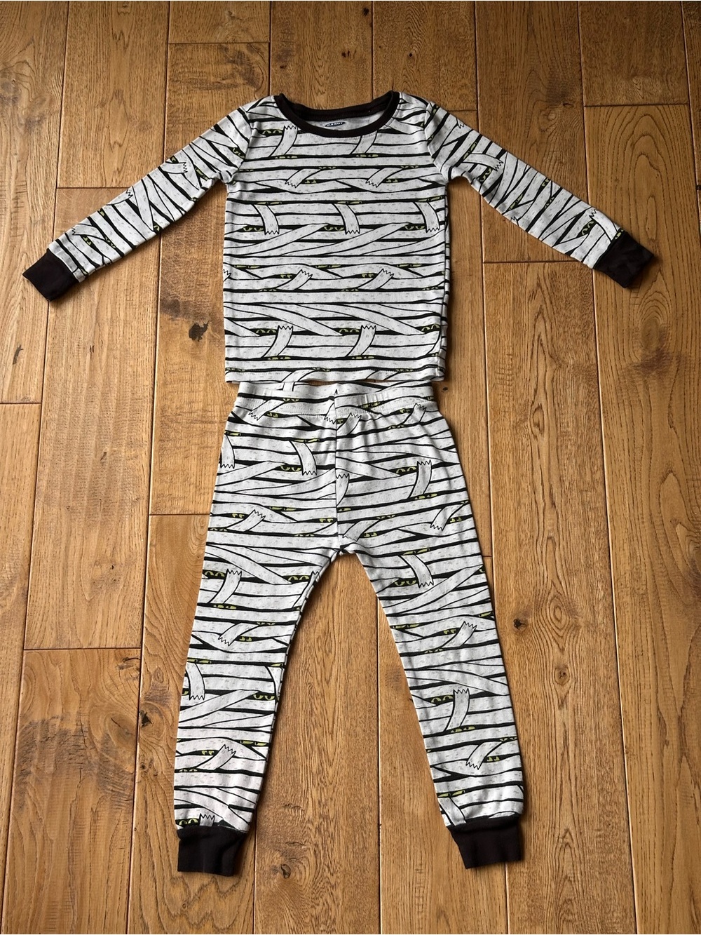 Old Navy Mummy Cotton 2-Piece Pajama Set size 4T